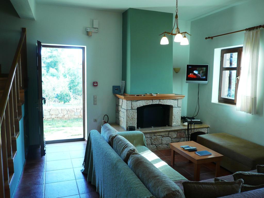 Maison Viros Кардамілі Номер фото